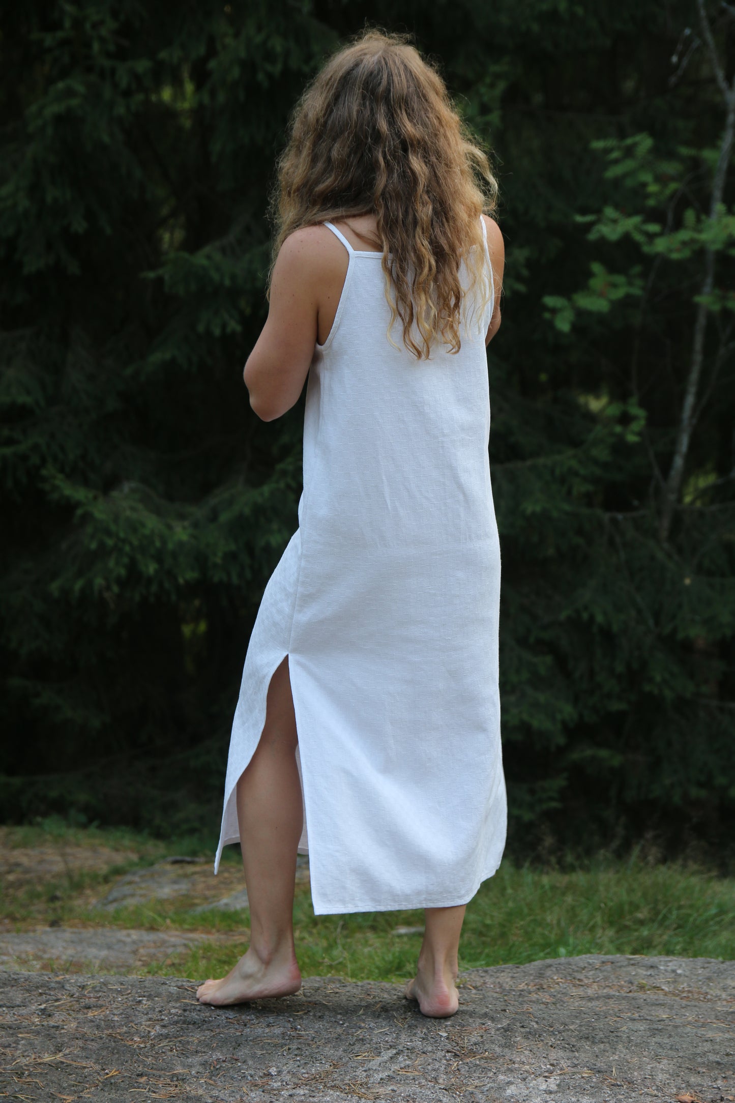 Square neck midi slit dress S - white checkered cotton-linen tablecloth