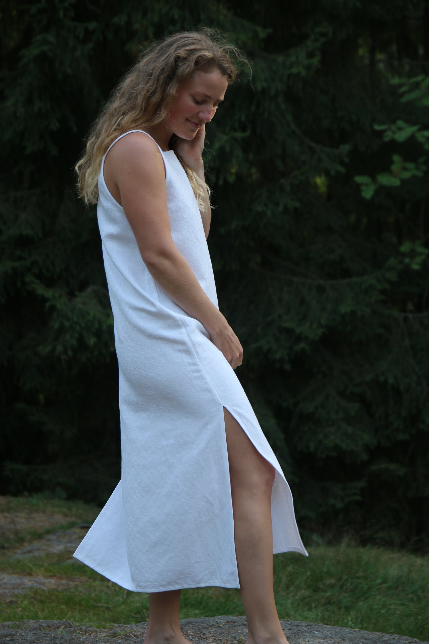 Square neck midi slit dress S - white checkered cotton-linen tablecloth