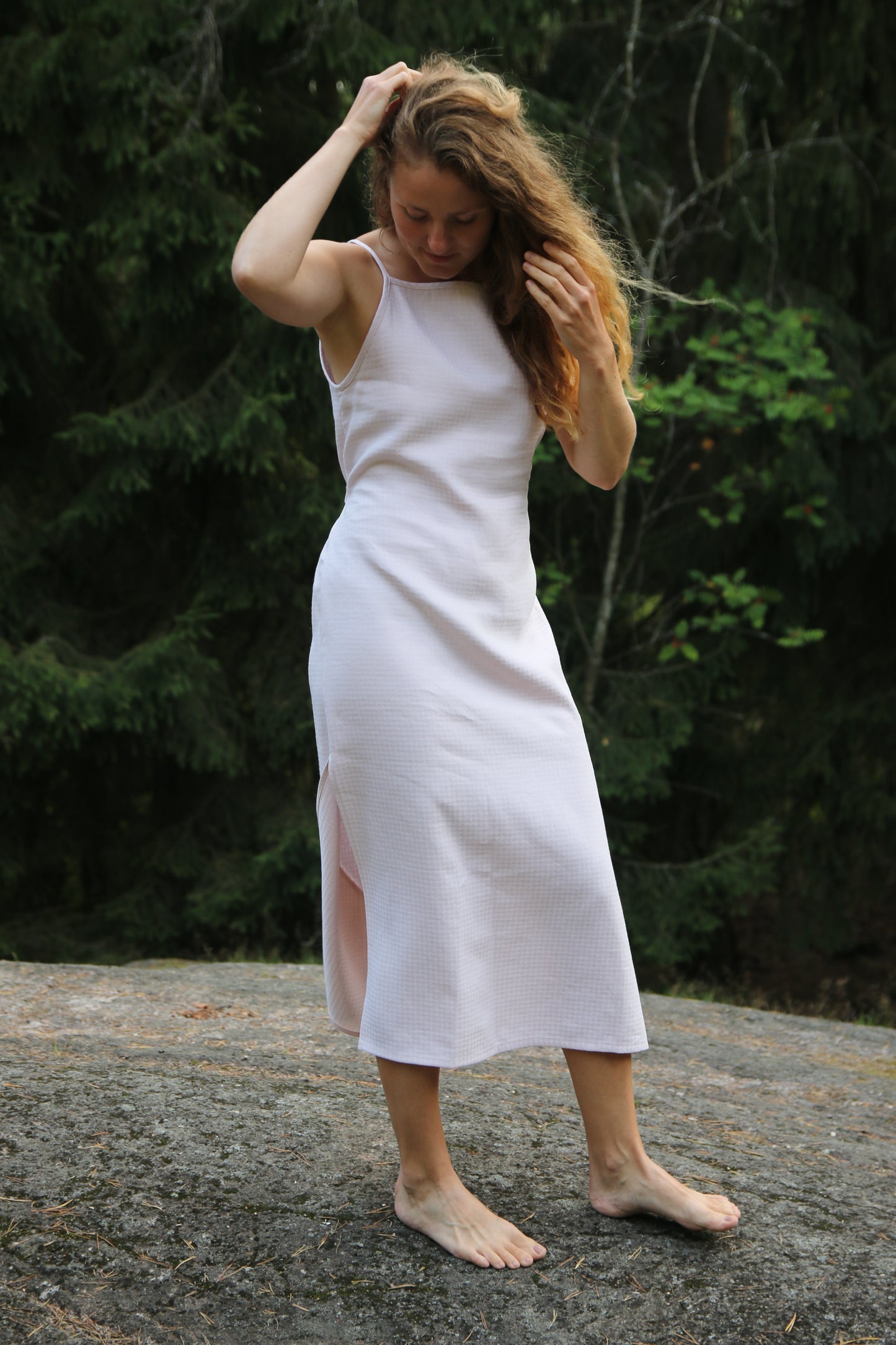 Square neck midi slit dress with elastic at the back S - blush pink tablecloth
