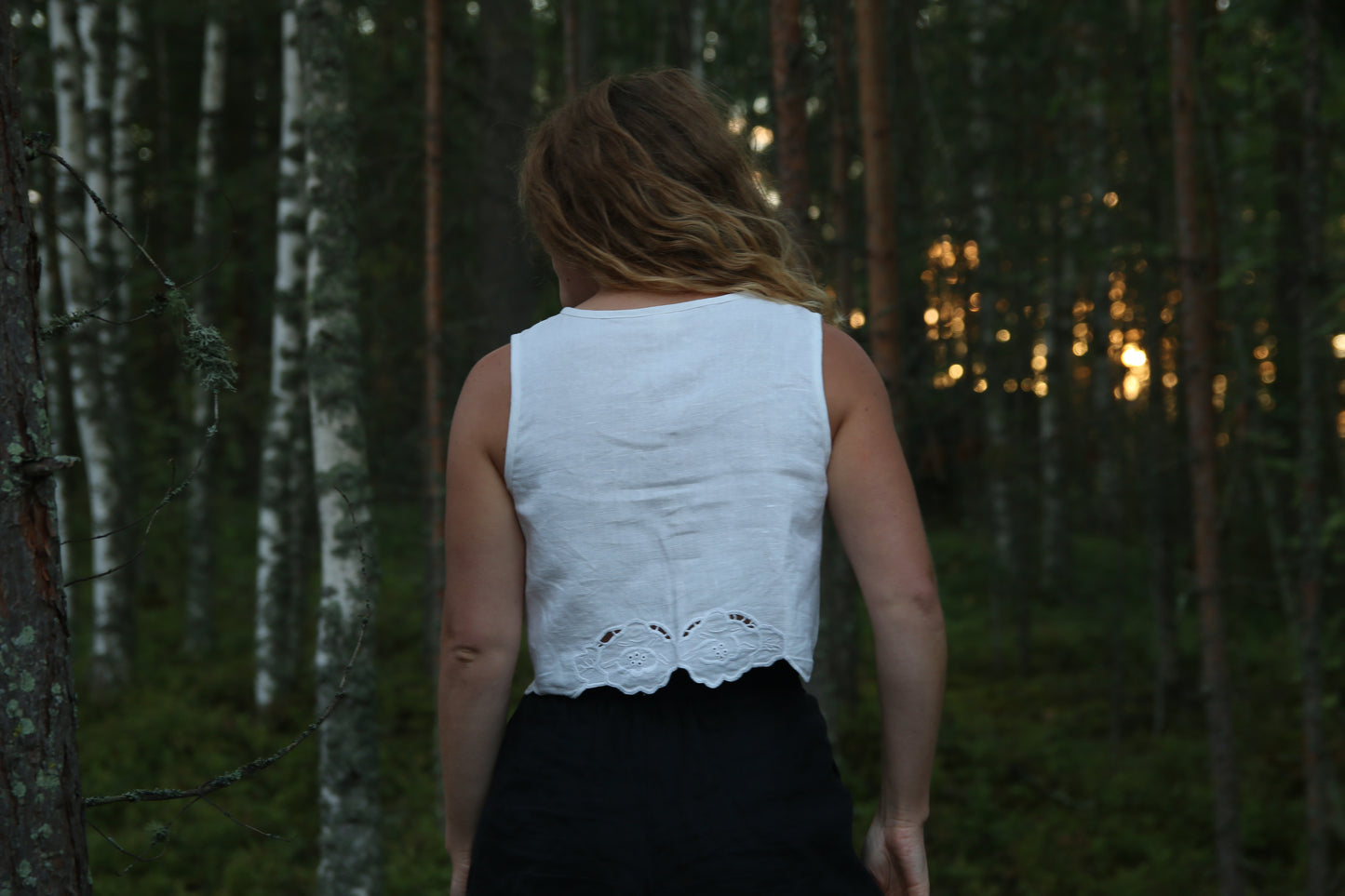 White embroidered linen tablecloth crop top S