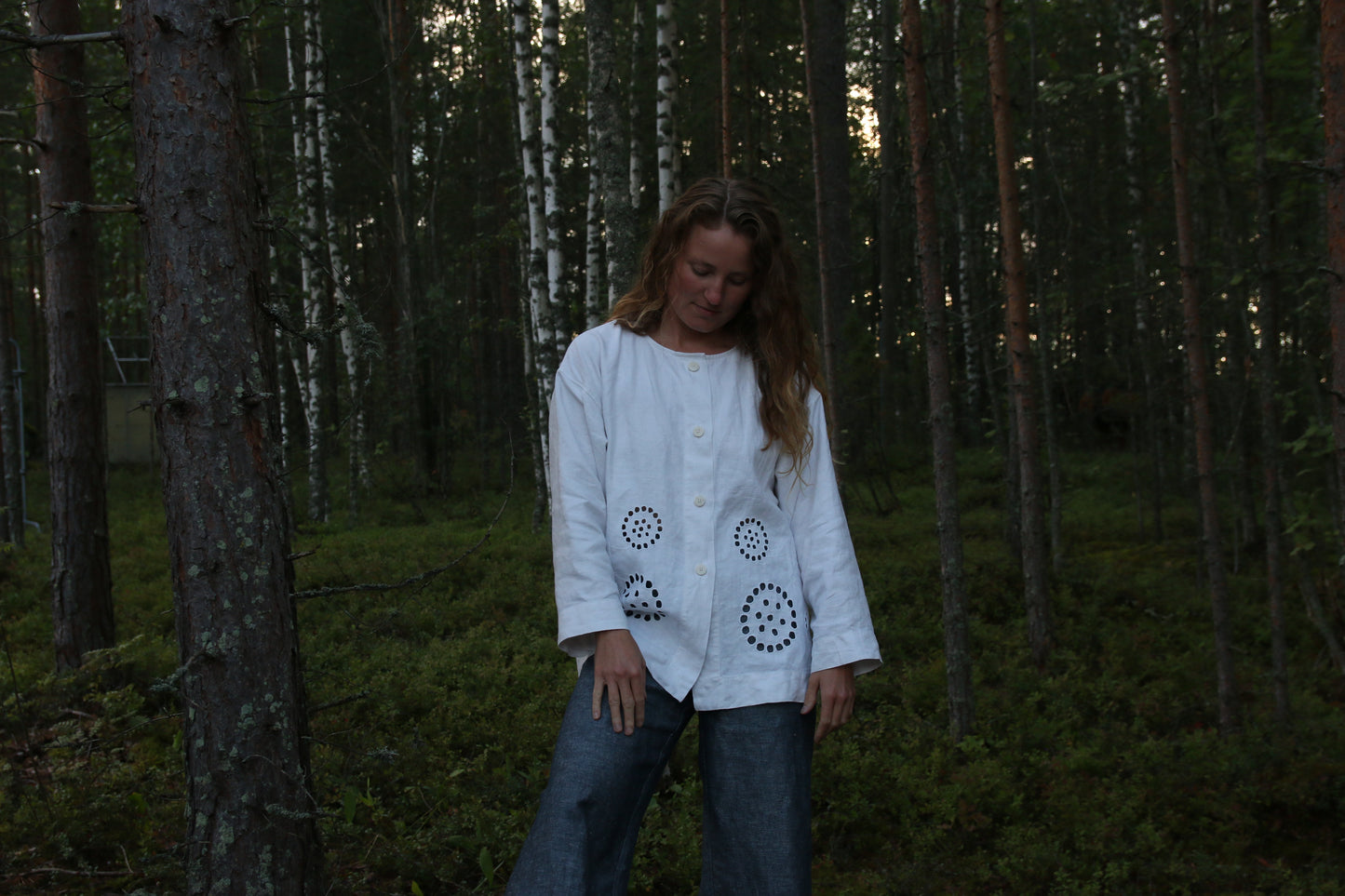 Button-up shirt with side slits - white embroidered linen tablecloth